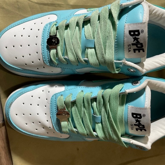 PASTEL GREEN BAPESTAS - Picture 3 of 4